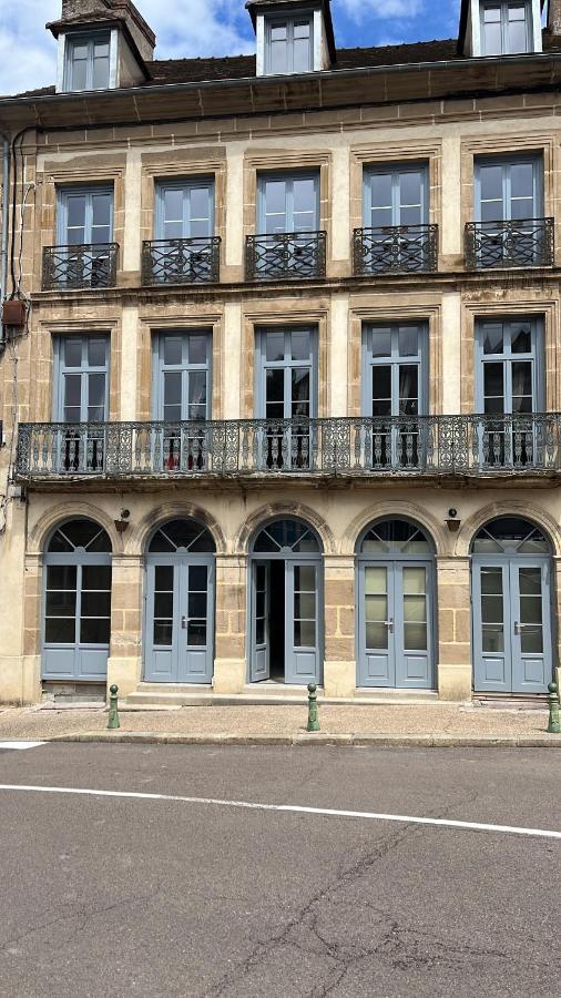 Le Palais Duplex Apartment Autun Exterior photo
