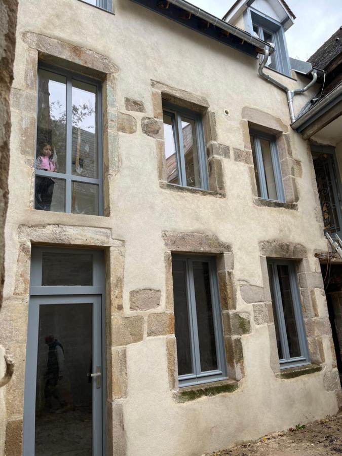 Le Palais Duplex Apartment Autun Exterior photo